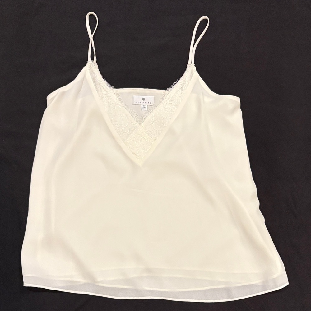 Socialite Elegant off-white Lace Trim Cami Top